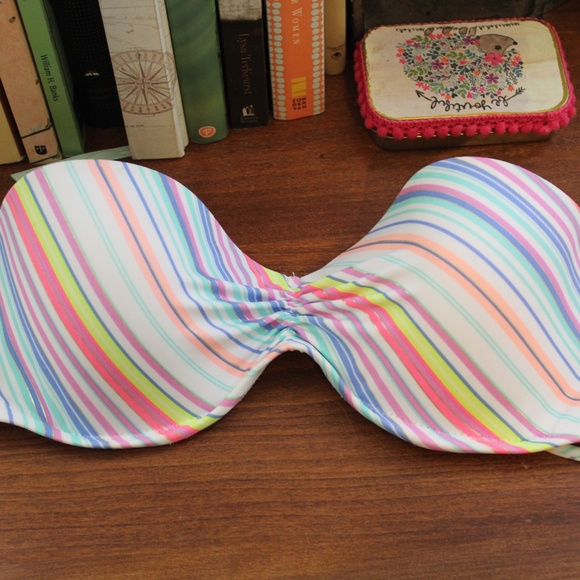 Striped Victoria Secret Bikini Top - Picture 8 of 8